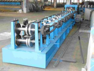 C/Z互换成型机 机械设备行业的高效解决方案